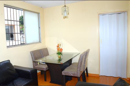 Sala de apartamento à venda com 2 quartos, 46m² em Dom Silverio, Belo Horizonte