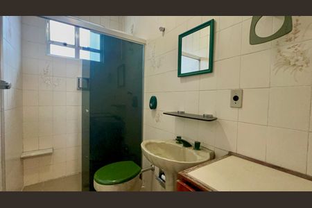 Casa para alugar com 180m², 3 quartos e 2 vagasBanheiro da Suíte