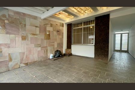 Garagem de casa para alugar com 3 quartos, 180m² em Vila Madalena, São Paulo