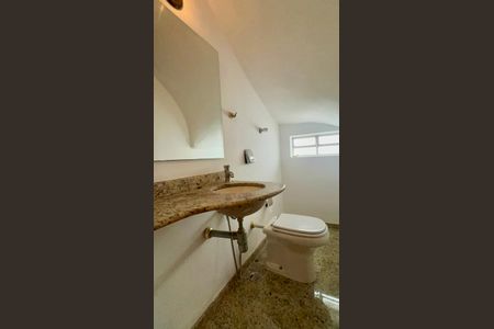 Casa para alugar com 180m², 3 quartos e 2 vagasLavabo