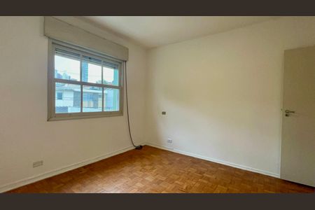 Casa para alugar com 180m², 3 quartos e 2 vagasSuite