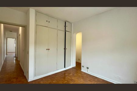 Casa para alugar com 180m², 3 quartos e 2 vagasSuite