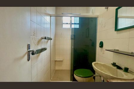 Casa para alugar com 180m², 3 quartos e 2 vagasBanheiro da Suíte