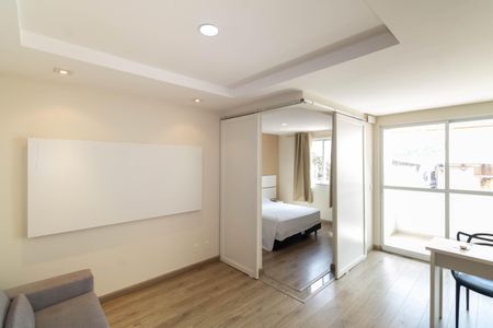 Sala/Cozinha de kitnet/studio para alugar com 2 quartos, 32m² em Campo Grande, Rio de Janeiro