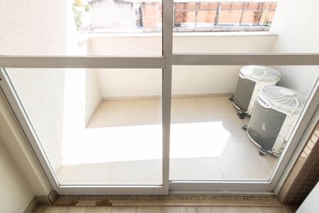 Varanda de kitnet/studio para alugar com 2 quartos, 32m² em Campo Grande, Rio de Janeiro