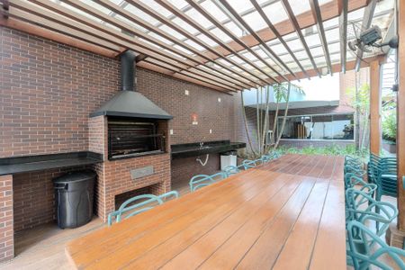 Apartamento à venda com 51m², 1 quarto e 1 vaga Apartamento à venda com 51m², 1 quarto e 1 vagaÁrea comum - Churrasqueira