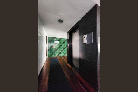 Apartamento à venda com 77m², 2 quartos e 1 vagaÁrea Comum 