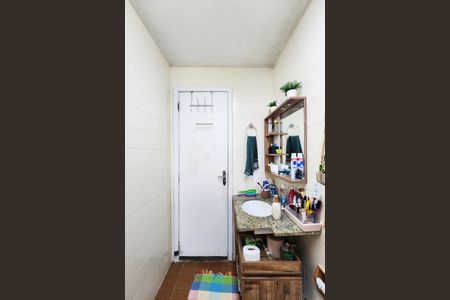 Apartamento à venda com 77m², 2 quartos e 1 vagaBanheiro 