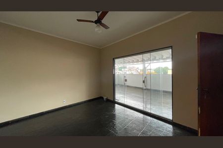 Sala de apartamento à venda com 2 quartos, 240m² em Jardim Carioca, Rio de Janeiro