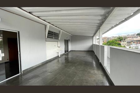 Apartamento à venda com 240m², 2 quartos e sem vagaÁrea de Serviço