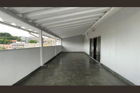 Apartamento à venda com 240m², 2 quartos e sem vagaVaranda