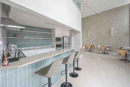 Apartamento à venda com 100m², 2 quartos e 4 vagas Apartamento à venda com 100m², 2 quartos e 4 vagasÁrea comum - Salão de festas