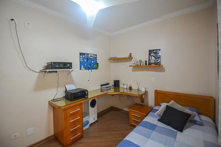 Apartamento à venda com 100m², 2 quartos e 4 vagas Apartamento à venda com 100m², 2 quartos e 4 vagasQuarto