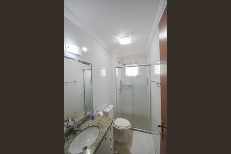 Apartamento à venda com 100m², 2 quartos e 4 vagas Apartamento à venda com 100m², 2 quartos e 4 vagasBanheiro