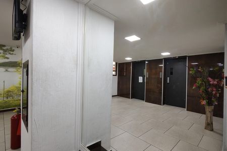 Apartamento à venda com 60m², 2 quartos e 1 vagaHall de entrada
