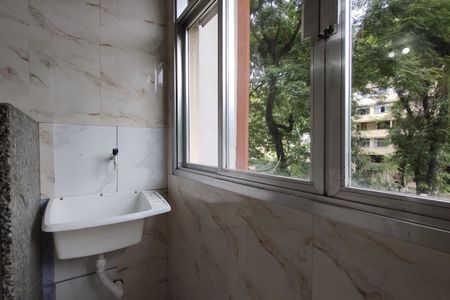 Apartamento à venda com 60m², 2 quartos e 1 vagaÁrea de Serviço