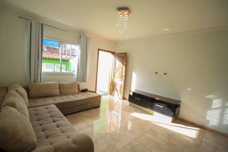 Casa para alugar com 2 quartos, 145m² em Vila Diva (zona Leste), São Paulo