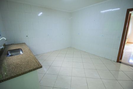 Casa para alugar com 145m², 2 quartos e 3 vagas