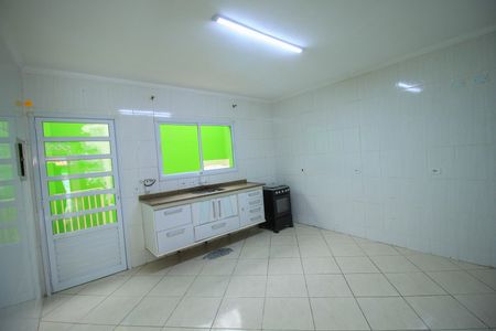 Casa para alugar com 145m², 2 quartos e 3 vagas