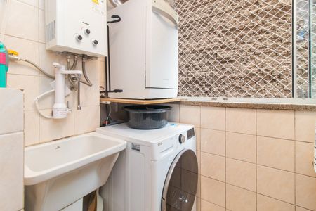 Apartamento à venda com 49m², 1 quarto e sem vagaCozinha e Área de Serviço
