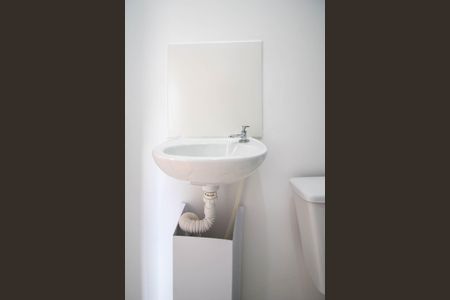 Apartamento para alugar com 30m², 2 quartos e sem vagaBanheiro