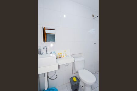 Casa para alugar com 55m², 2 quartos e sem vagaBanheiro