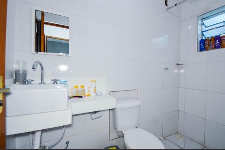 Casa para alugar com 55m², 2 quartos e sem vagaBanheiro