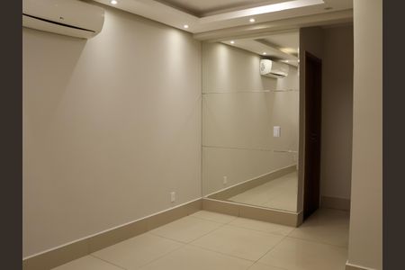 Sala de casa para alugar com 3 quartos, 120m² em Setor Centro Oeste, Goiânia