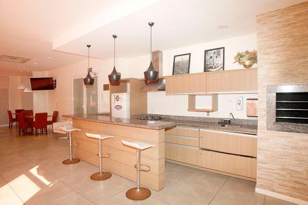 Apartamento para alugar com 95m², 3 quartos e 1 vagaÁrea Comum - Salão de Festas