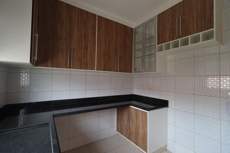 Apartamento para alugar com 88m², 3 quartos e 2 vagas Apartamento para alugar com 88m², 3 quartos e 2 vagasCozinha