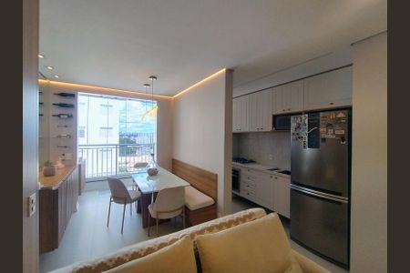 Sala  de apartamento para alugar com 2 quartos, 56m² em Rudge Ramos, São Bernardo do Campo