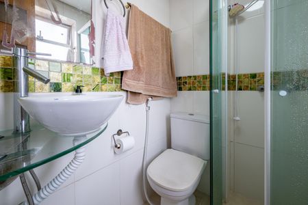 Apartamento à venda com 67m², 4 quartos e 1 vagaBanheiro da Suíte