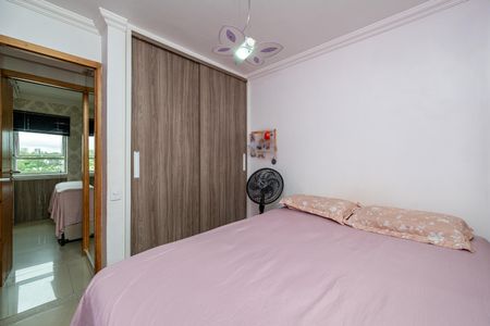 Apartamento à venda com 67m², 4 quartos e 1 vagaQuarto 1