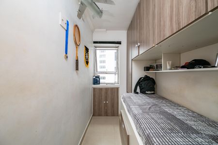 Apartamento à venda com 67m², 4 quartos e 1 vagaQuarto 2