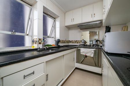Apartamento à venda com 67m², 4 quartos e 1 vagaCozinha