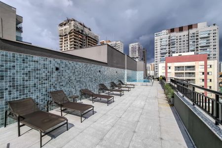 Apartamento para alugar com 32m², 1 quarto e sem vagaÁrea comum - Piscina