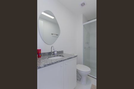 Banheiro de apartamento para alugar com 1 quarto, 32m² em Vila Mariana, São Paulo