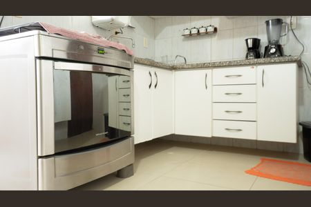 Apartamento à venda com 102m², 3 quartos e 1 vagaCozinha 