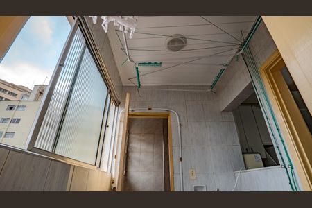 Apartamento à venda com 102m², 3 quartos e 1 vagaÁrea de Serviço