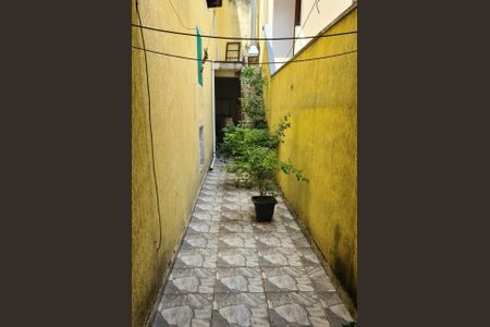 Casa à venda com 85m², 3 quartos e 2 vagas Casa à venda com 85m², 3 quartos e 2 vagasÁrea externa