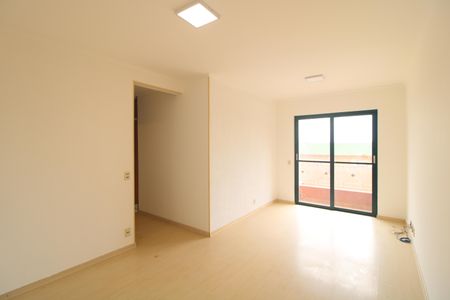 Sala de apartamento para alugar com 3 quartos, 65m² em Vila do Castelo, São Paulo