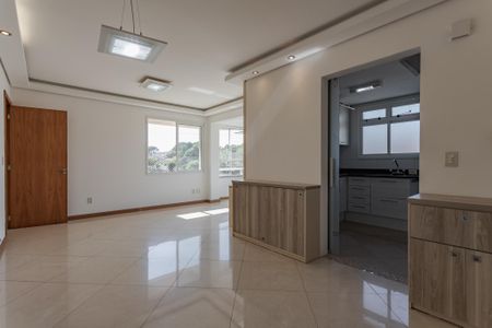 Sala de apartamento para alugar com 3 quartos, 86m² em Passo D’areia, Porto Alegre