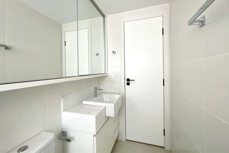 Apartamento à venda com 63m², 2 quartos e 2 vagasBanheiro