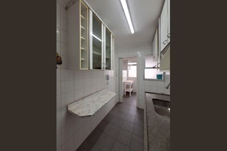 Apartamento à venda com 59m², 2 quartos e 2 vagas Apartamento à venda com 59m², 2 quartos e 2 vagasCozinha