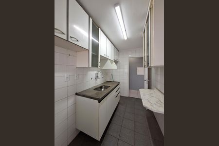 Apartamento à venda com 59m², 2 quartos e 2 vagas Apartamento à venda com 59m², 2 quartos e 2 vagasCozinha