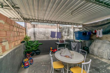 Casa para alugar com 40m², 2 quartos e sem vagaTerraço