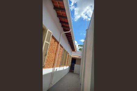 Casa à venda com 200m², 3 quartos e 2 vagasÁrea externa