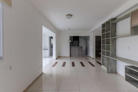 Apartamento para alugar com 110m², 2 quartos e 2 vagasSala