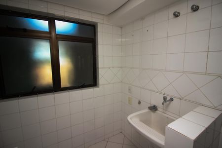 Apartamento para alugar com 100m², 3 quartos e 2 vagas Apartamento para alugar com 100m², 3 quartos e 2 vagasÁrea de Serviço