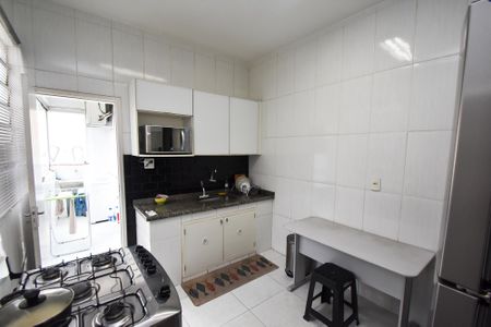 Apartamento para alugar com 115m², 3 quartos e 1 vagacozinha
